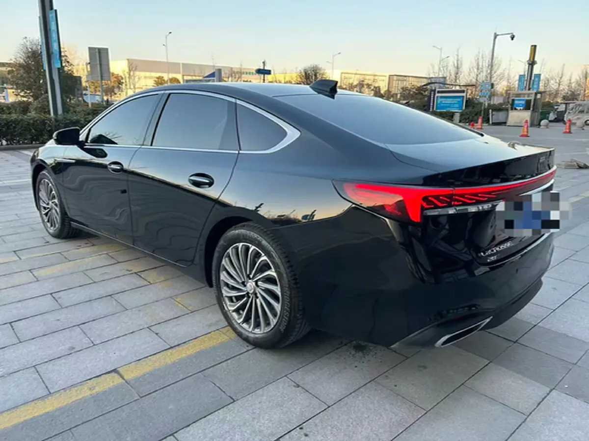 2023 Buick Larcosse 2.0T 237HP L4 9AT,autocango,china used car exporter,china ev exporter,chinese used car exporter,chinese used ev exporter
