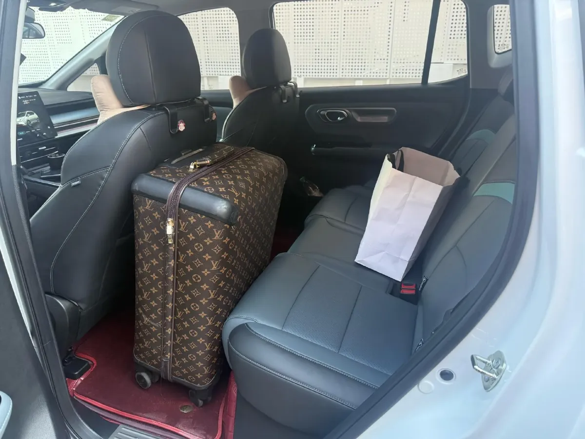 2019 BMW 7 Series 3.0T 340HP L6 8AT,autocango,china used car exporter,china ev exporter,chinese used car exporter,chinese used ev exporter