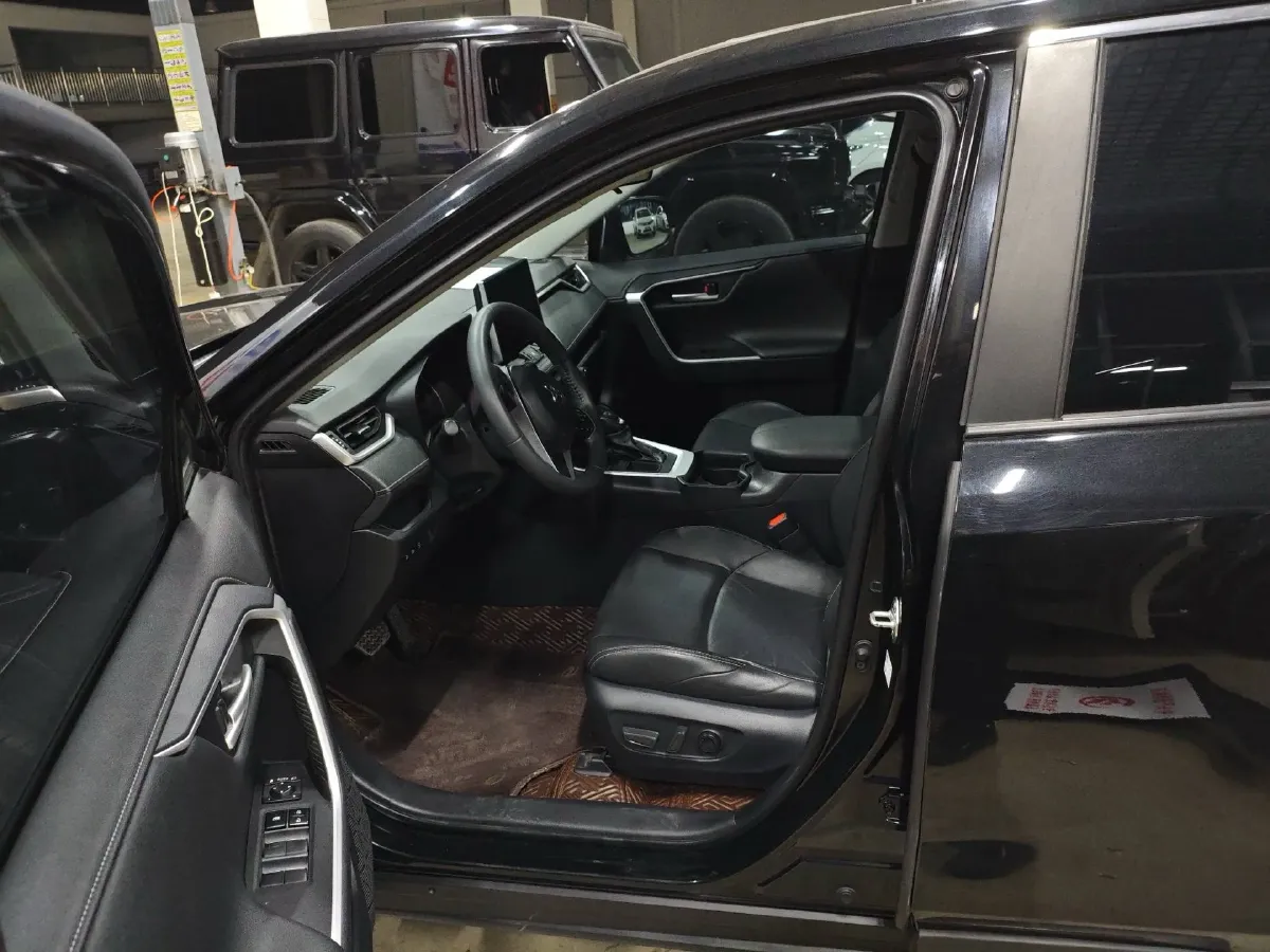 2022 Toyota Wildlander 2.0L 171HP L4 CVT,autocango,china used car exporter,china ev exporter,chinese used car exporter,chinese used ev exporter