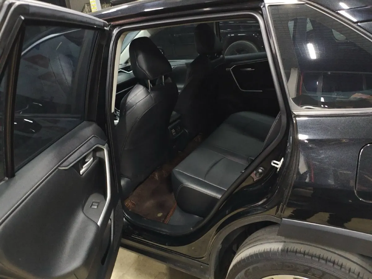 2022 Toyota Wildlander 2.0L 171HP L4 CVT,autocango,china used car exporter,china ev exporter,chinese used car exporter,chinese used ev exporter