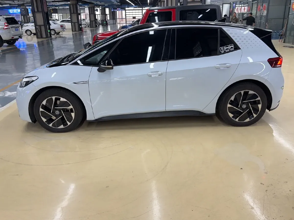 2023 Volkswagen ID.3 BEV 52.8KWH,autocango,china used car exporter,china ev exporter,chinese used car exporter,chinese used ev exporter