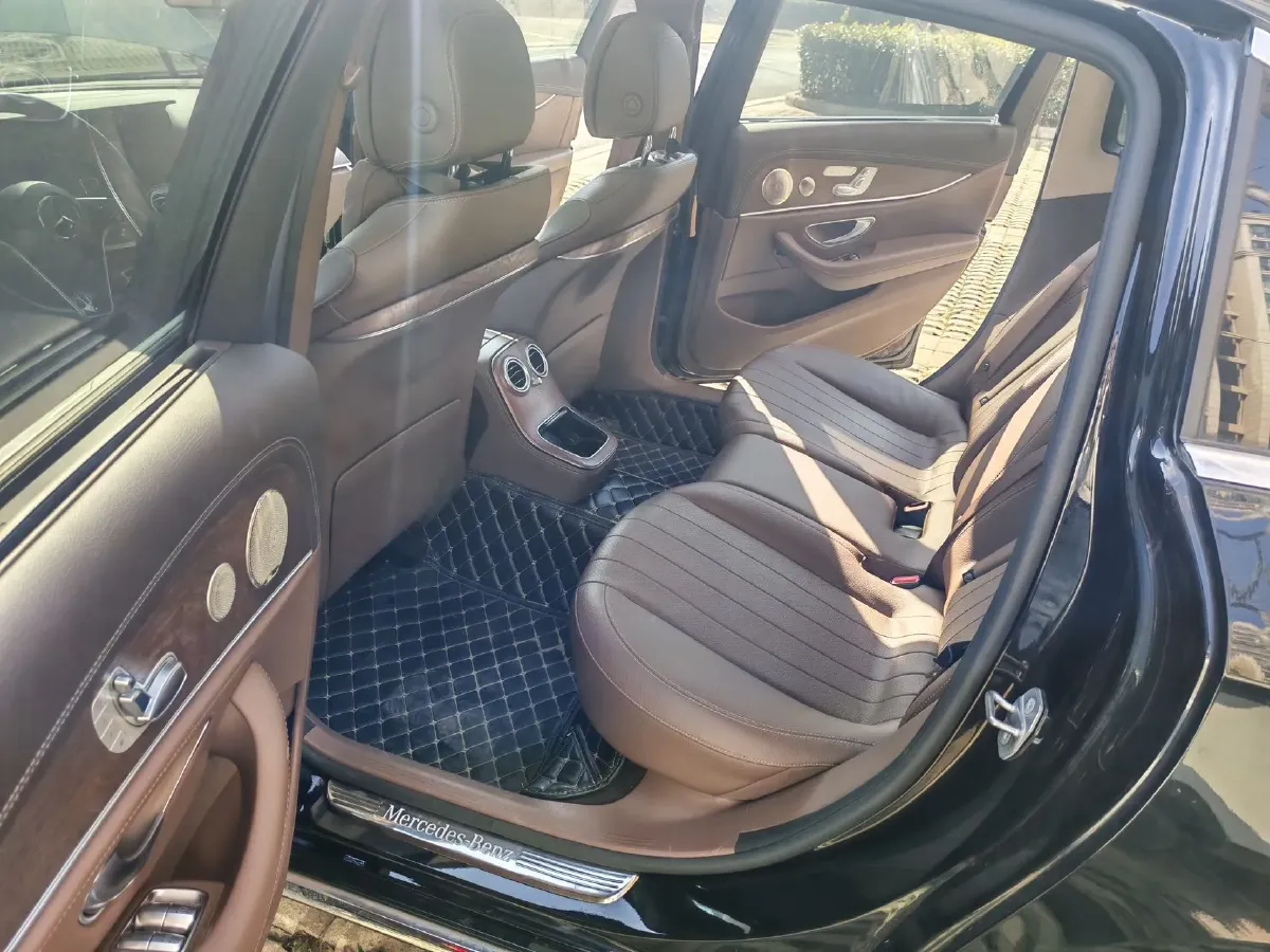 2022 Mercedes-Benz E Class 2.0T 258HP L4 9AT,autocango,china used car exporter,china ev exporter,chinese used car exporter,chinese used ev exporter