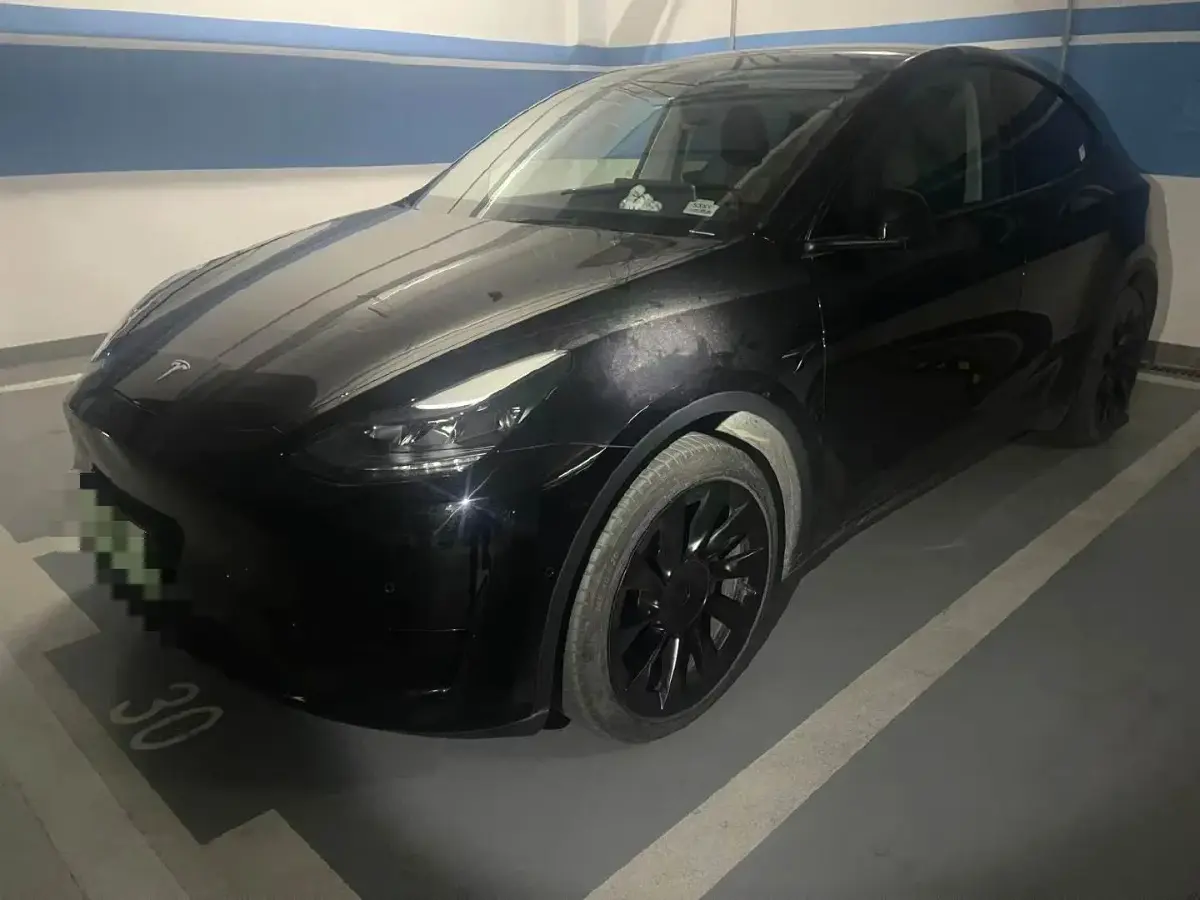 2022 Tesla Model Y BEV 60KWH