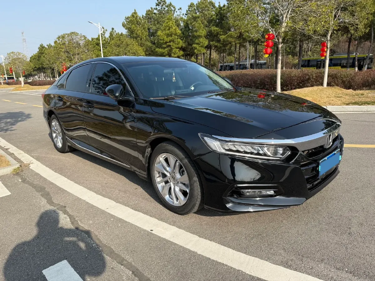 2018 Honda Accord 1.5T 194HP L4 CVT,autocango,china used car exporter,china ev exporter,chinese used car exporter,chinese used ev exporter