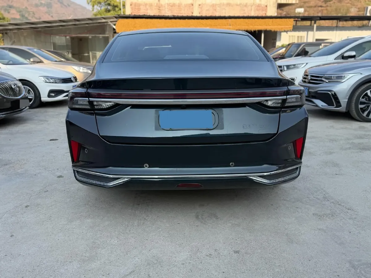 2021 DongFeng Aeolus YiXuan MAX 1.5T 190HP L4 7DCT,autocango,china used car exporter,china ev exporter,chinese used car exporter,chinese used ev exporter