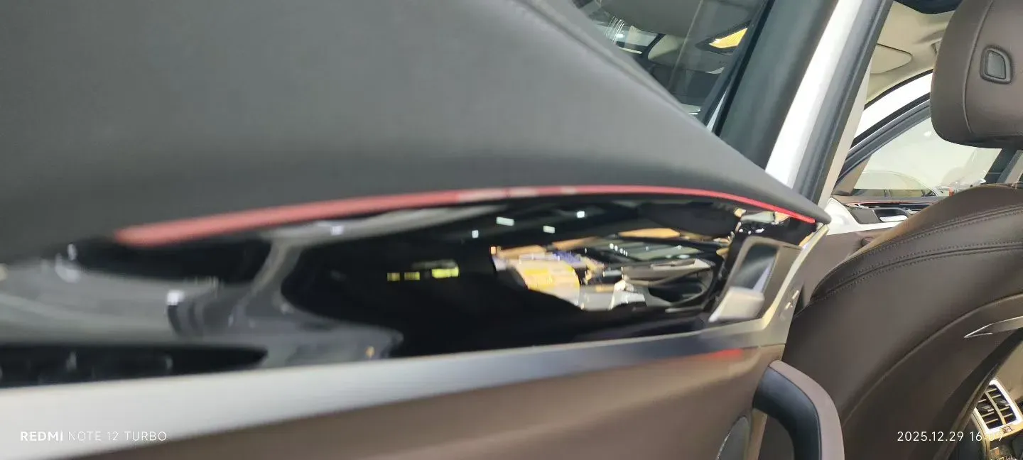 2022 BMW X3 2.0T 184HP L4 8AT,autocango,china used car exporter,china ev exporter,chinese used car exporter,chinese used ev exporter