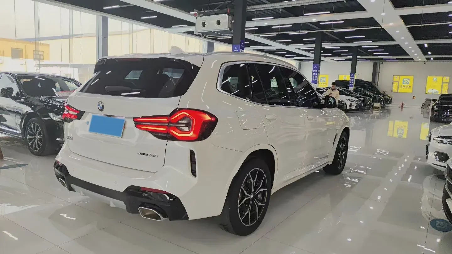 2022 BMW X3 2.0T 184HP L4 8AT,autocango,china used car exporter,china ev exporter,chinese used car exporter,chinese used ev exporter