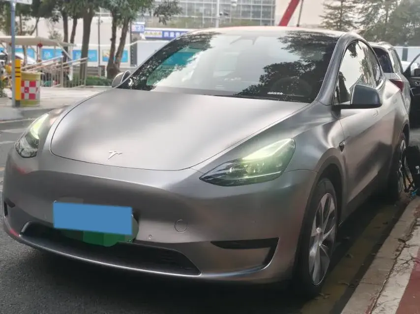 2022 Tesla Model Y BEV 60KWH
