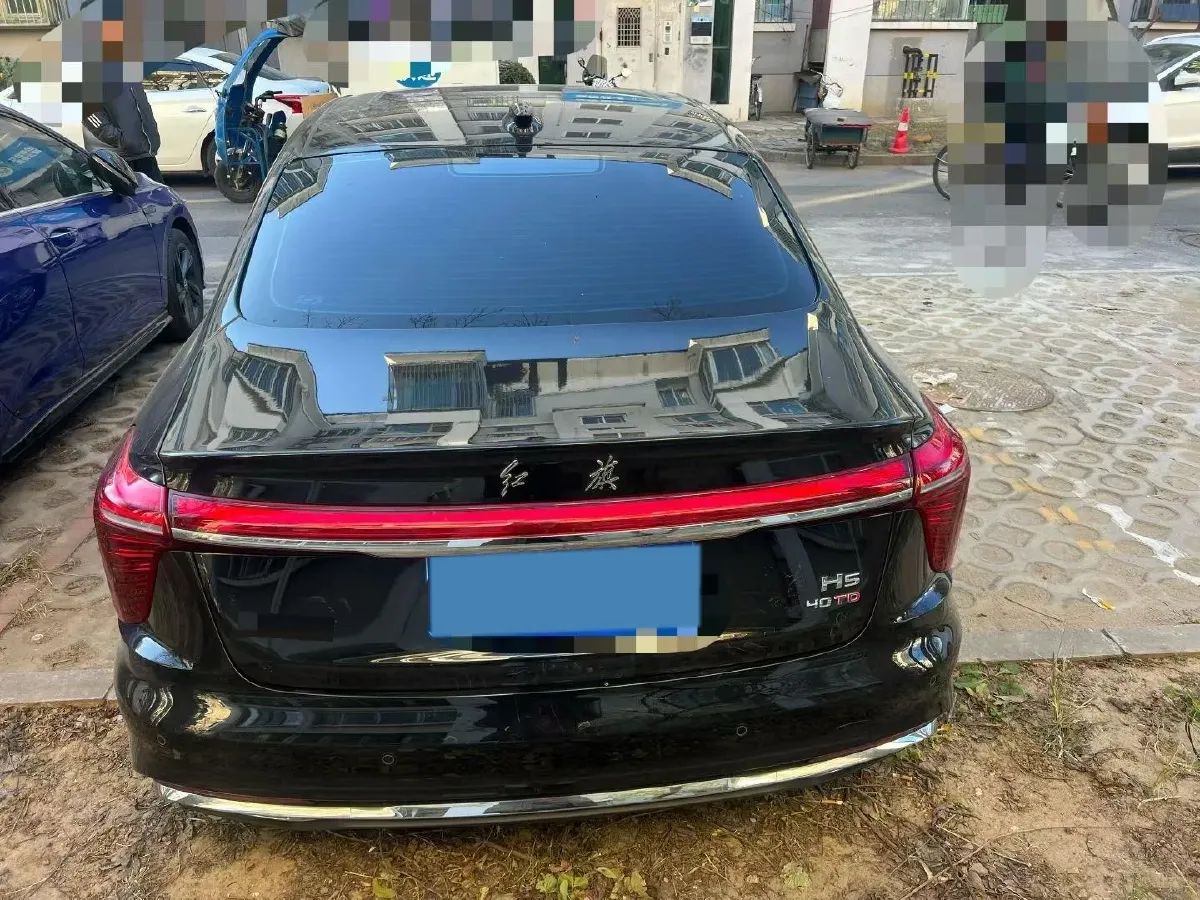 2023 HongQi H5 2.0T 224HP L4 8AT,autocango,china used car exporter,china ev exporter,chinese used car exporter,chinese used ev exporter