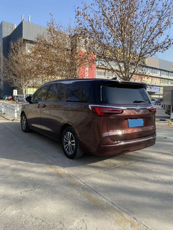 2022 Buick GL8 2.0T 237HP L4 9AT,autocango,china used car exporter,china ev exporter,chinese used car exporter,chinese used ev exporter