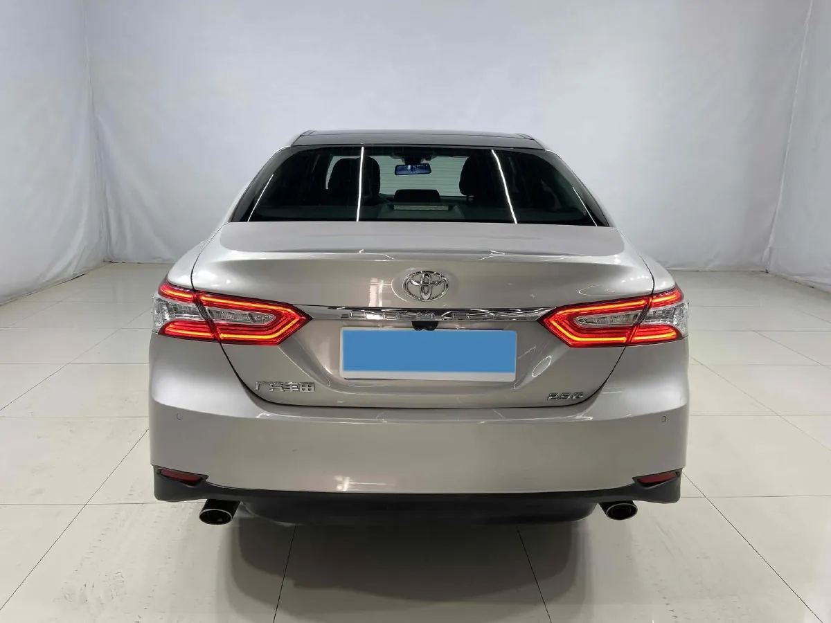 2023 Toyota Camry 2.0L 177HP L4 CVT,autocango,china used car exporter,china ev exporter,chinese used car exporter,chinese used ev exporter