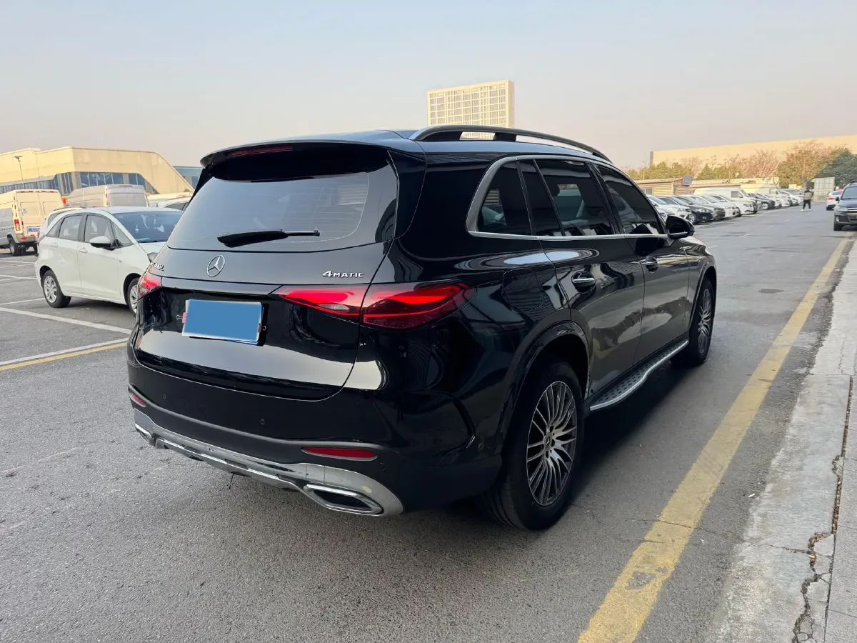 2025 Mercedes-Benz GLC Class 2.0T 258HP L4 9AT,autocango,china used car exporter,china ev exporter,chinese used car exporter,chinese used ev exporter