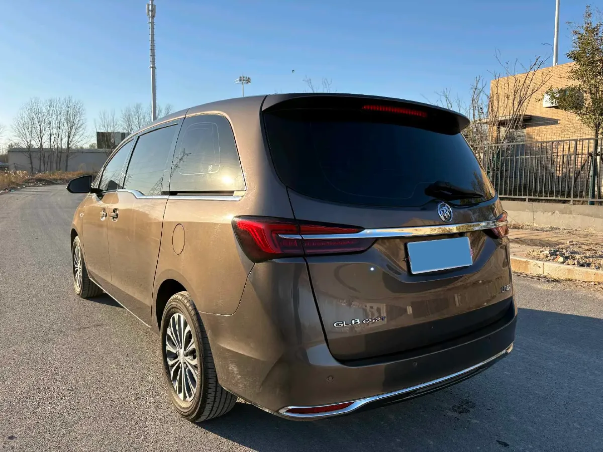 2022 Buick GL8 2.0T 237HP L4 9AT,autocango,china used car exporter,china ev exporter,chinese used car exporter,chinese used ev exporter