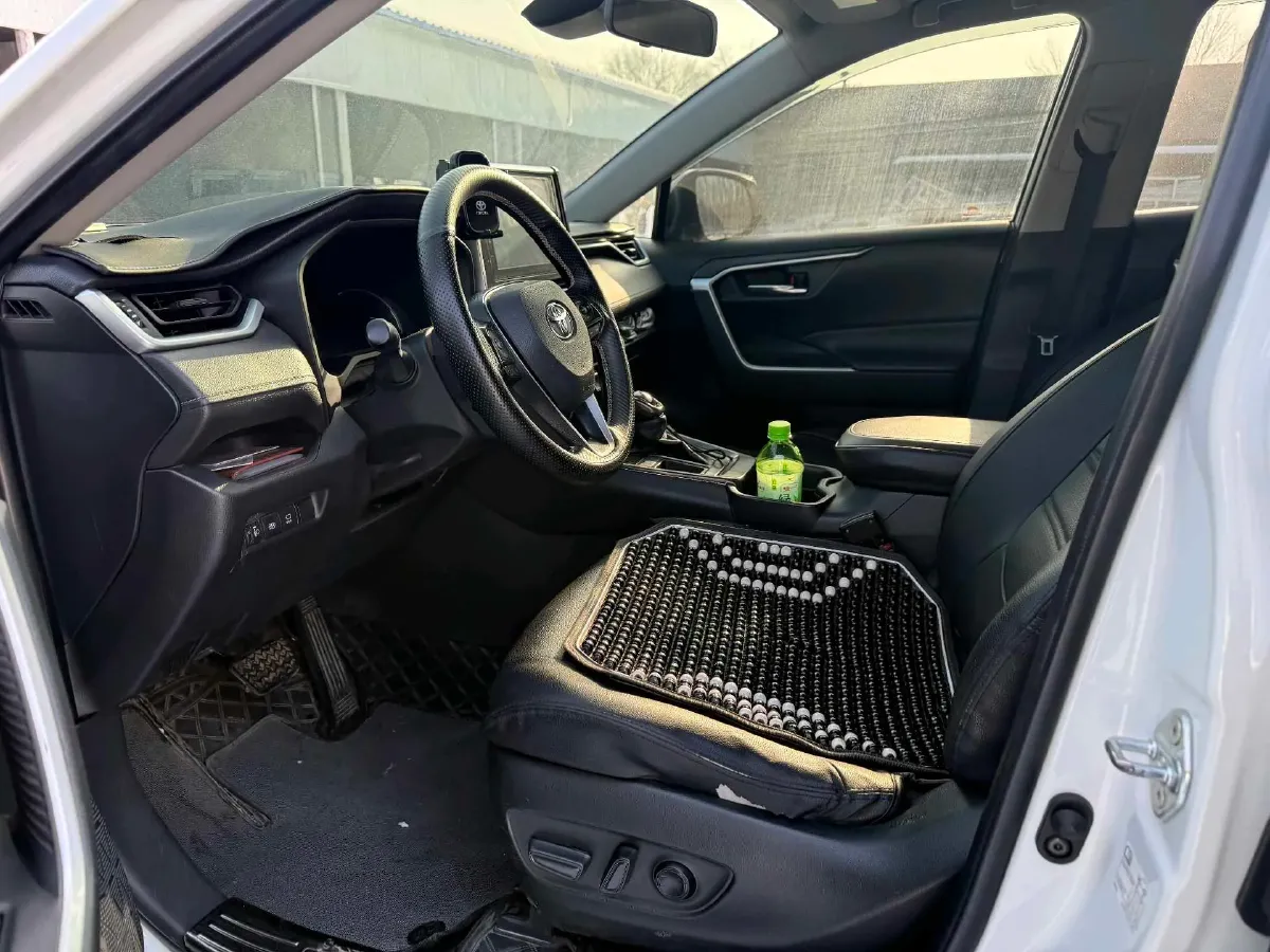 2020 Toyota RAV4 2.0L 171HP L4 CVT,autocango,china used car exporter,china ev exporter,chinese used car exporter,chinese used ev exporter