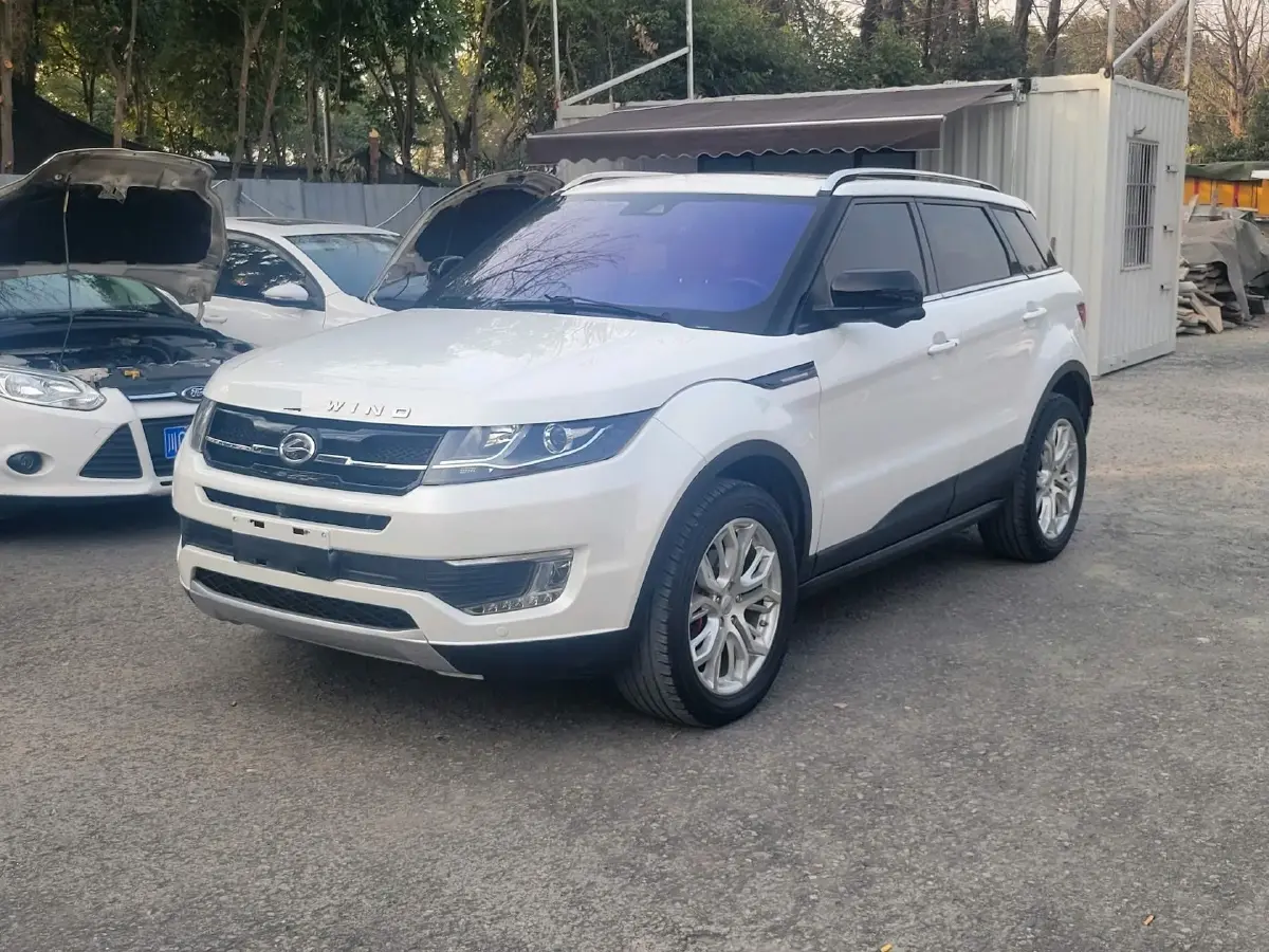 2015 Landwind X7 2.0T 190HP L4 8AT