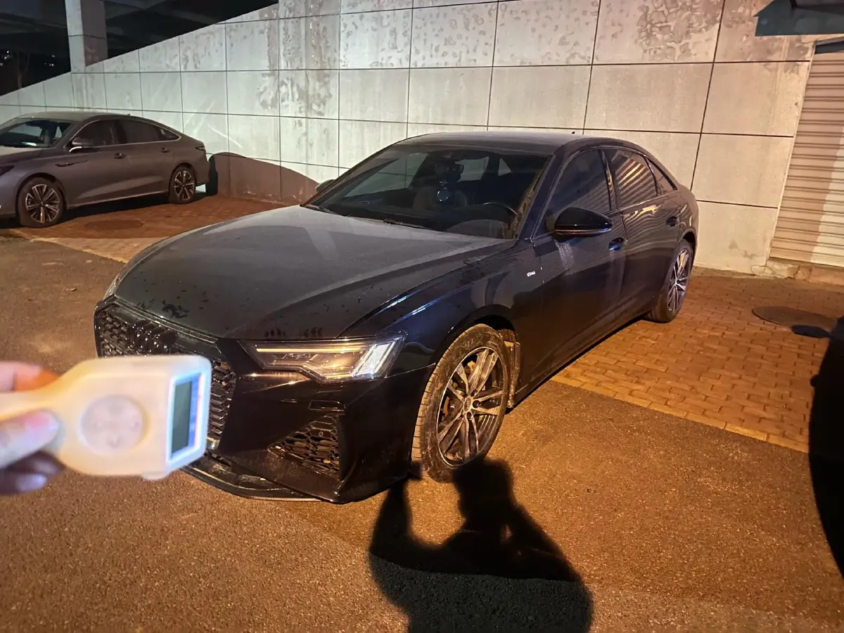 2020 Audi A6L 2.0T 190HP L4 7DCT