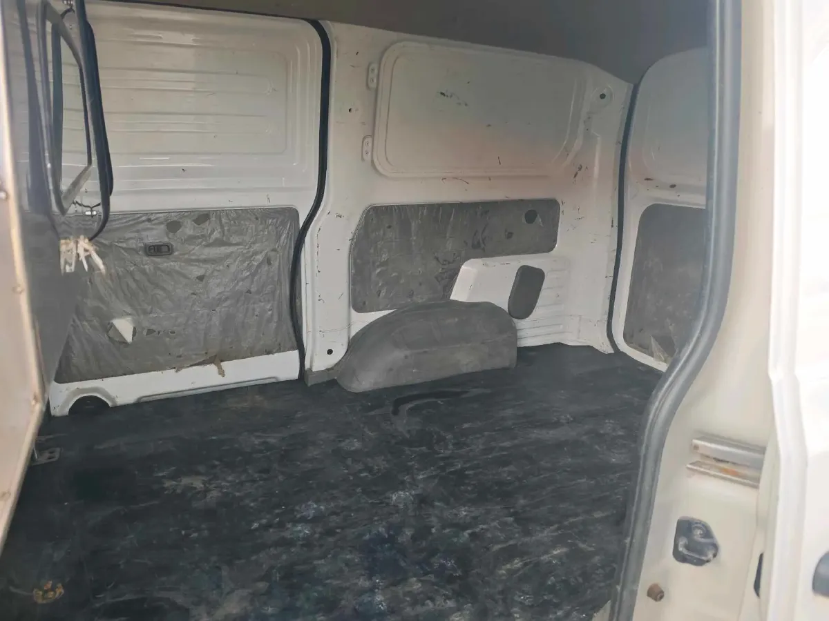 2019 WuLing RongGuang V 1.5L 112HP L4 5MT,autocango,china used car exporter,china ev exporter,chinese used car exporter,chinese used ev exporter