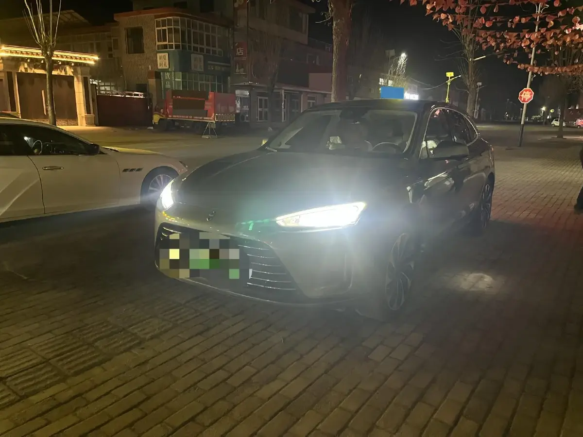 2022 AITO AITO M5 Range Extended 125HP REEV 40KWH