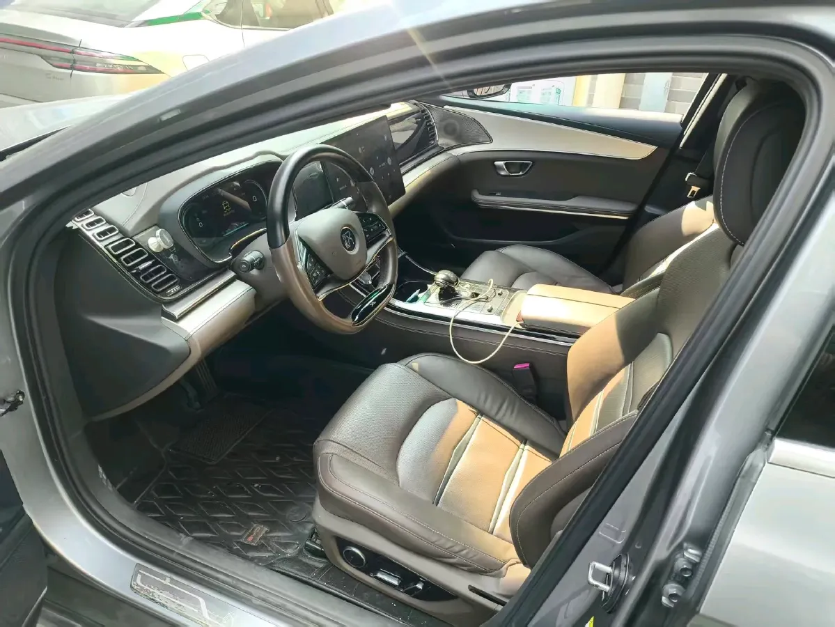 2021 BYD Han BEV 64.8KWH,autocango,china used car exporter,china ev exporter,chinese used car exporter,chinese used ev exporter