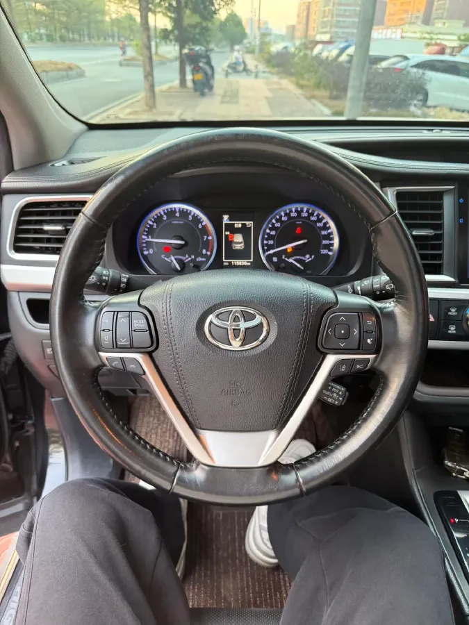 2019 Mazda CX-8 2.5L 192HP L4 6AT,autocango,china used car exporter,china ev exporter,chinese used car exporter,chinese used ev exporter