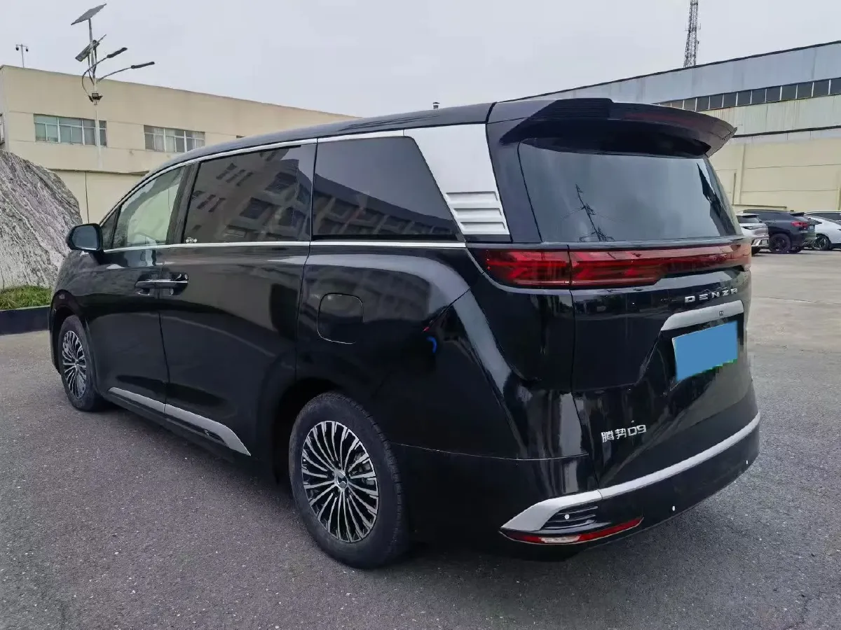2024 Denza D9 1.5T 139HP L4 E-CVT PHEV 40KWH,autocango,china used car exporter,china ev exporter,chinese used car exporter,chinese used ev exporter