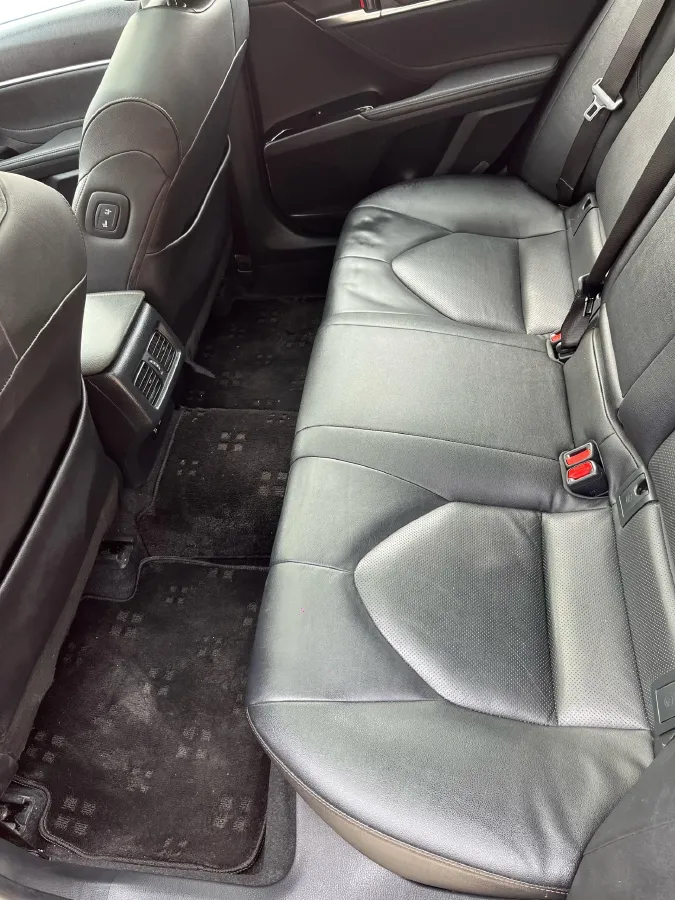 2019 Toyota Camry 2.5L 209HP L4 8AT,autocango,china used car exporter,china ev exporter,chinese used car exporter,chinese used ev exporter