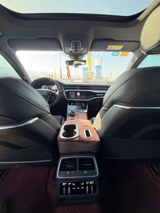 2021 Audi A6L 2.0T 224HP L4 7DCT,autocango,china used car exporter,china ev exporter,chinese used car exporter,chinese used ev exporter