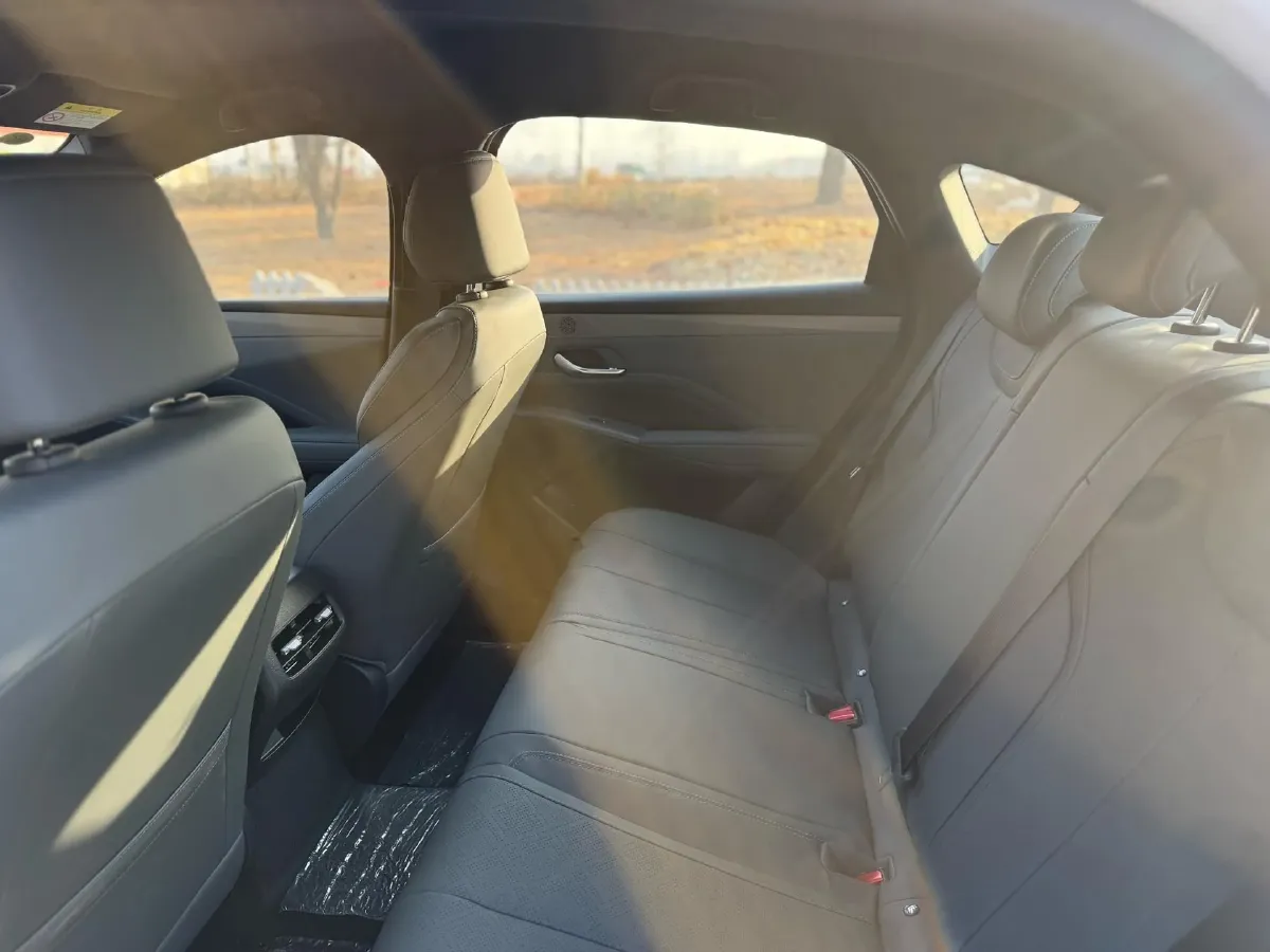 2025 BYD Qin Plus 1.5L 101HP L4 E-CVT PHEV 7.68KWH,autocango,china used car exporter,china ev exporter,chinese used car exporter,chinese used ev exporter