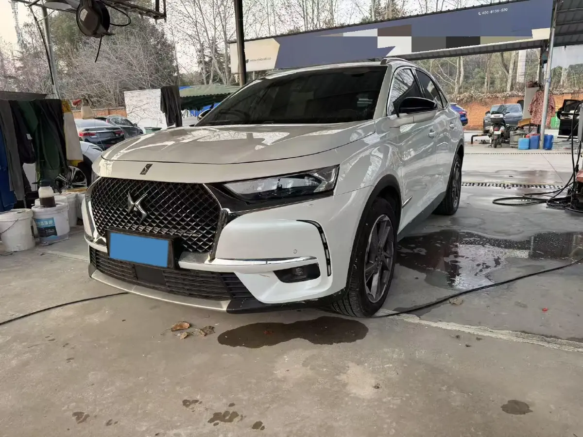 2018 DS 7 1.6T 220HP L4 8AT