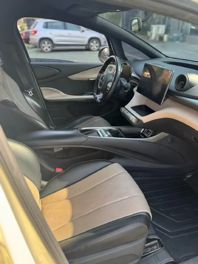 2023 BYD Dolphin BEV 44.928KWH,autocango,china used car exporter,china ev exporter,chinese used car exporter,chinese used ev exporter