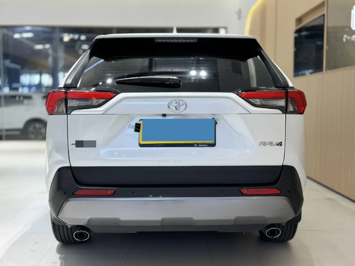 2021 Toyota RAV4 2.0L 171HP L4 CVT,autocango,china used car exporter,china ev exporter,chinese used car exporter,chinese used ev exporter