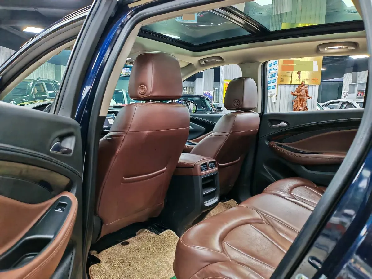 2020 Buick EnvisionPlus 2.0T 260HP L4 9AT,autocango,china used car exporter,china ev exporter,chinese used car exporter,chinese used ev exporter