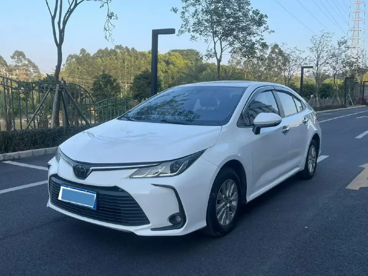 2019 Toyota Corolla 1.2T 116HP L4 CVT