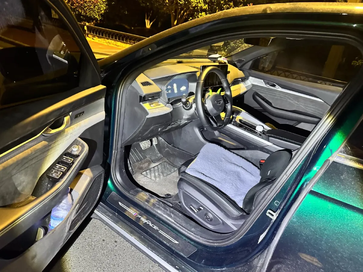 2023 Geely Preface 2.0T 190HP L4 7DCT,autocango,china used car exporter,china ev exporter,chinese used car exporter,chinese used ev exporter