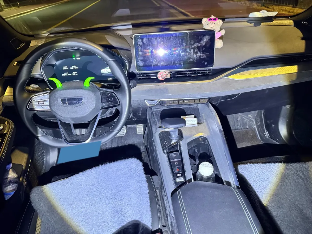 2023 Geely Preface 2.0T 190HP L4 7DCT,autocango,china used car exporter,china ev exporter,chinese used car exporter,chinese used ev exporter