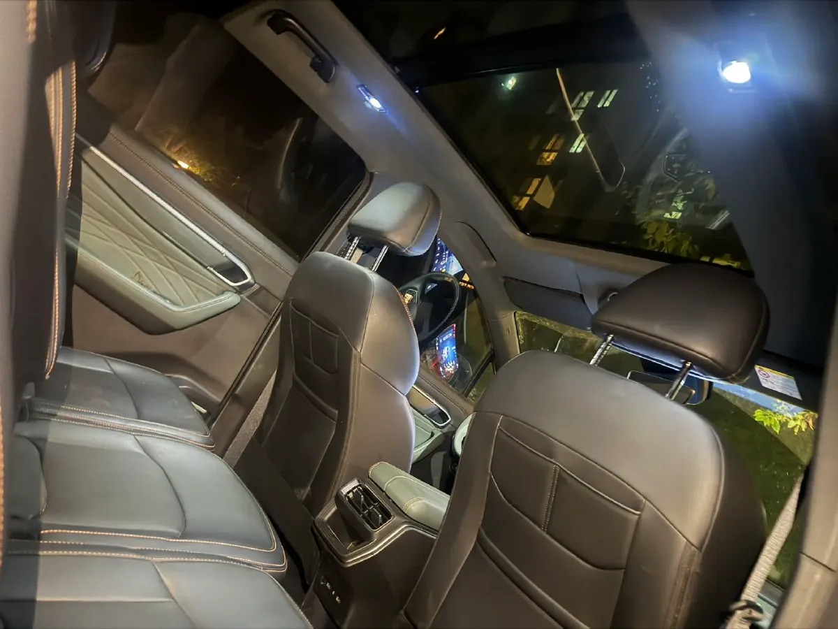 2024 Geely Okavango L 2.0T 218HP L4 7DCT,autocango,china used car exporter,china ev exporter,chinese used car exporter,chinese used ev exporter