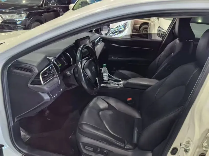 2021 Toyota Camry 2.5L 178HP L4 E-CVT Hybrid,autocango,china used car exporter,china ev exporter,chinese used car exporter,chinese used ev exporter