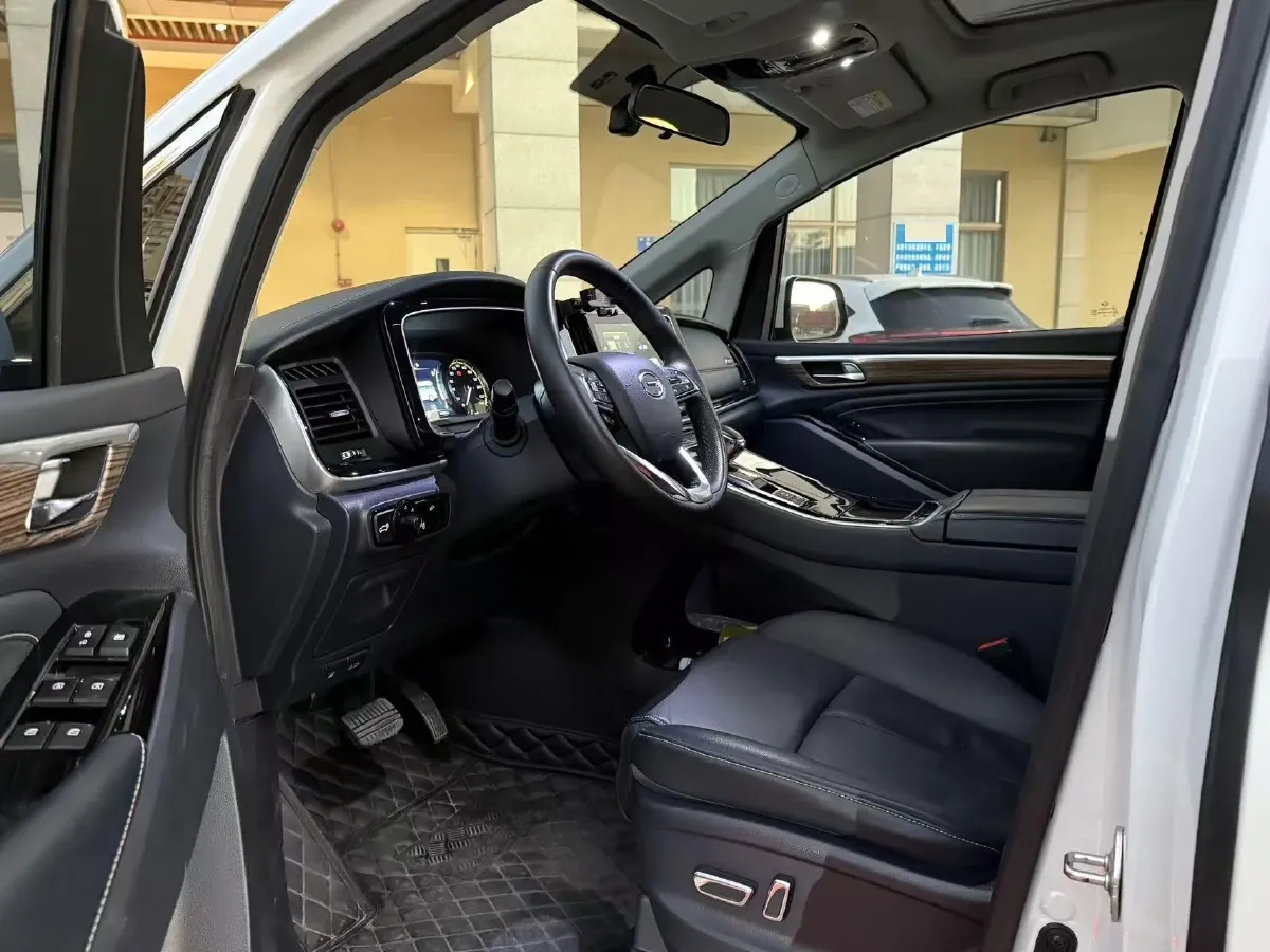 2023 GAC Trumpchi M8 2.0T 252HP L4 8AT,autocango,china used car exporter,china ev exporter,chinese used car exporter,chinese used ev exporter