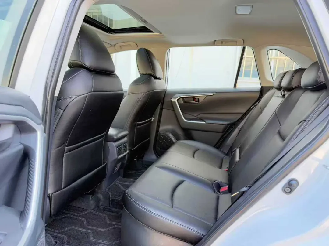 2023 Toyota RAV4 2.5L 178HP L4 E-CVT Hybrid,autocango,china used car exporter,china ev exporter,chinese used car exporter,chinese used ev exporter