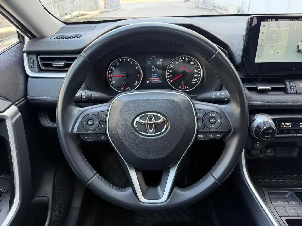 2023 Toyota Wildlander 2.0L 171HP L4 CVT,autocango,china used car exporter,china ev exporter,chinese used car exporter,chinese used ev exporter