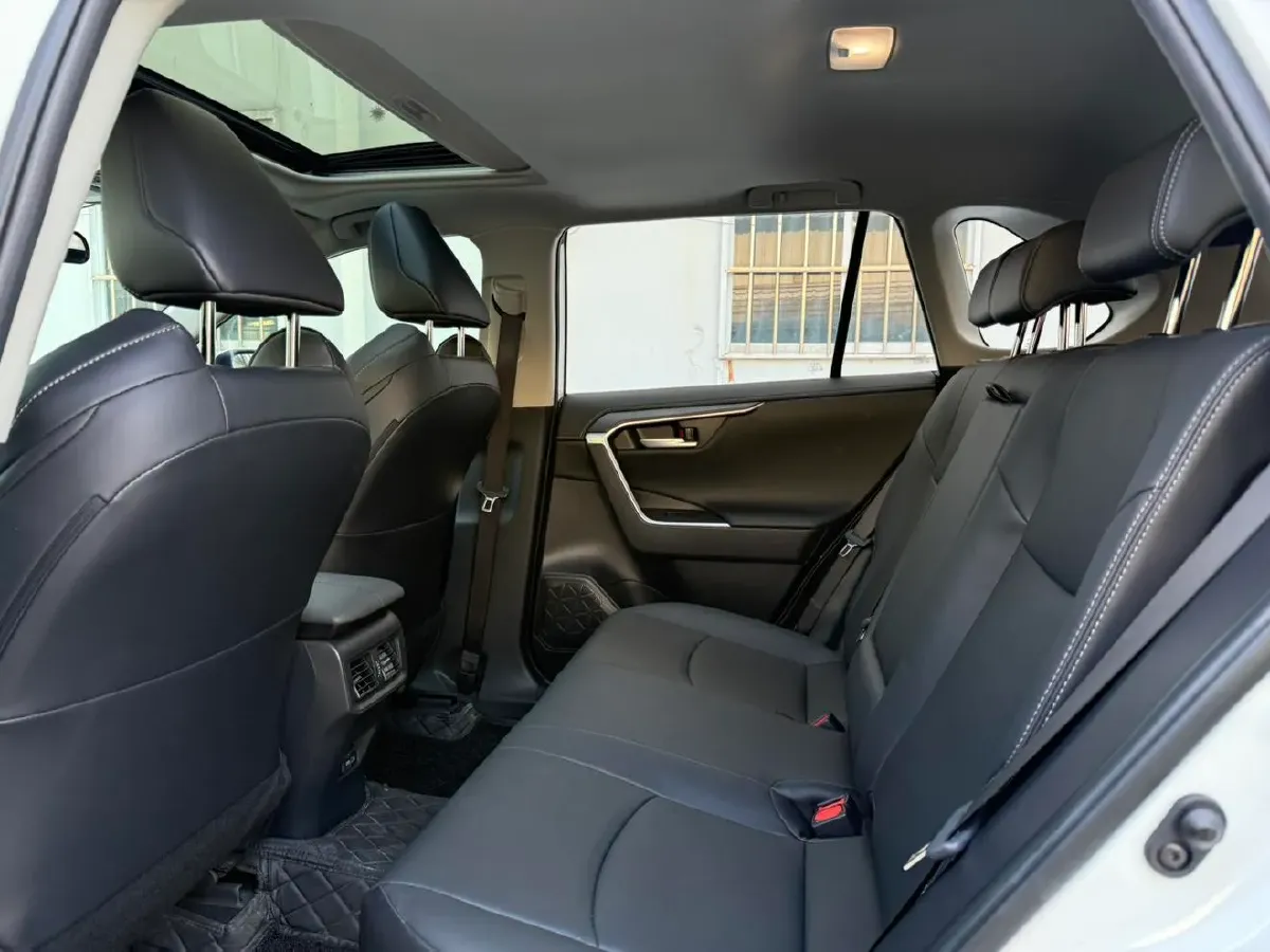 2023 Toyota Wildlander 2.0L 171HP L4 CVT,autocango,china used car exporter,china ev exporter,chinese used car exporter,chinese used ev exporter