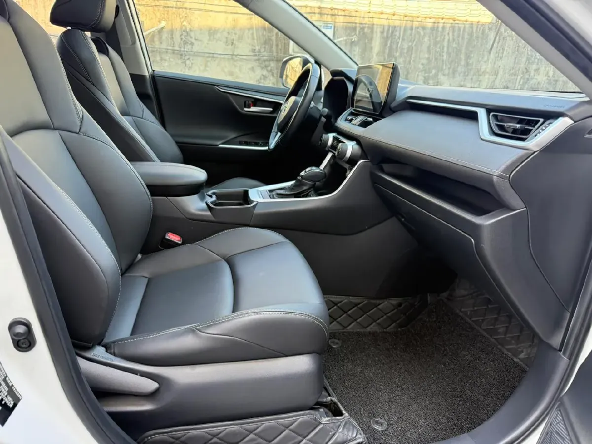 2023 Toyota Wildlander 2.0L 171HP L4 CVT,autocango,china used car exporter,china ev exporter,chinese used car exporter,chinese used ev exporter