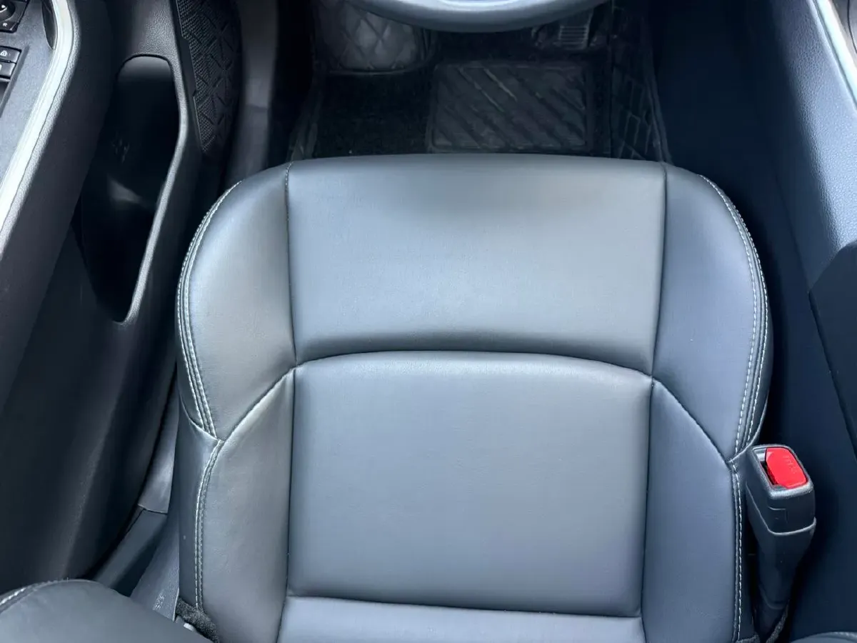 2023 Toyota Wildlander 2.0L 171HP L4 CVT,autocango,china used car exporter,china ev exporter,chinese used car exporter,chinese used ev exporter