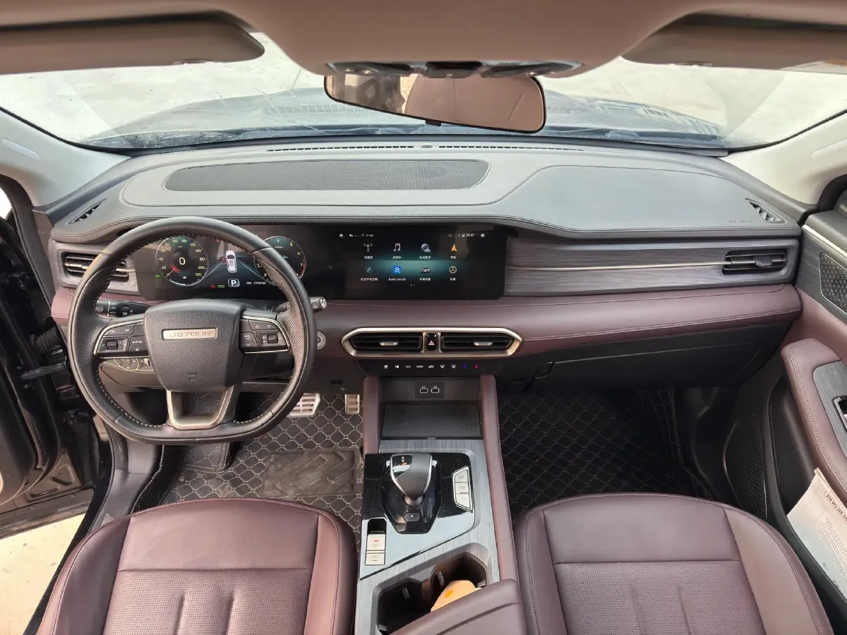 2023 Jetour X90 Plus 1.6T 197HP L4 7DCT,autocango,china used car exporter,china ev exporter,chinese used car exporter,chinese used ev exporter