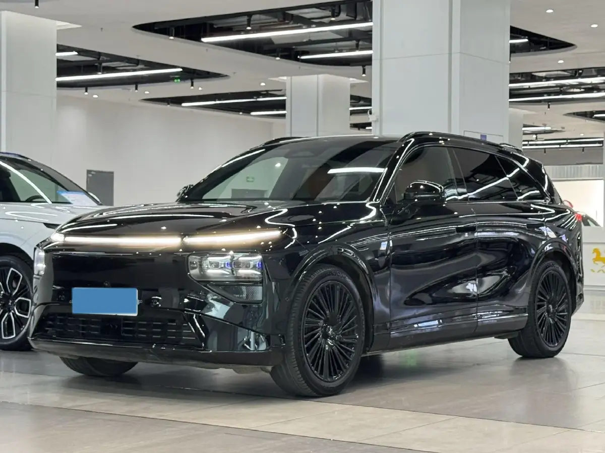 2025 Xpeng G9 BEV 79KWH