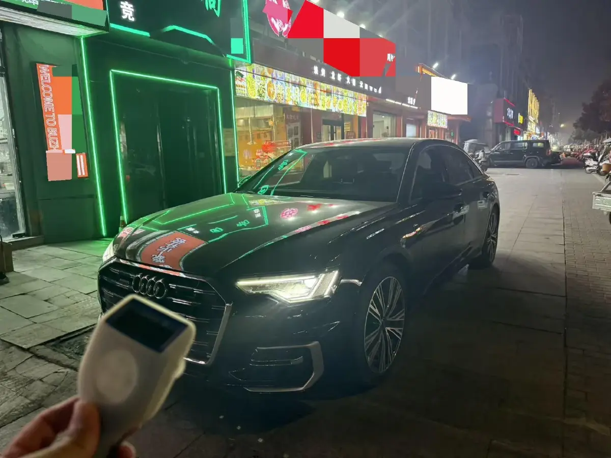 2025 Audi A6L 2.0T 245HP L4 7DCT