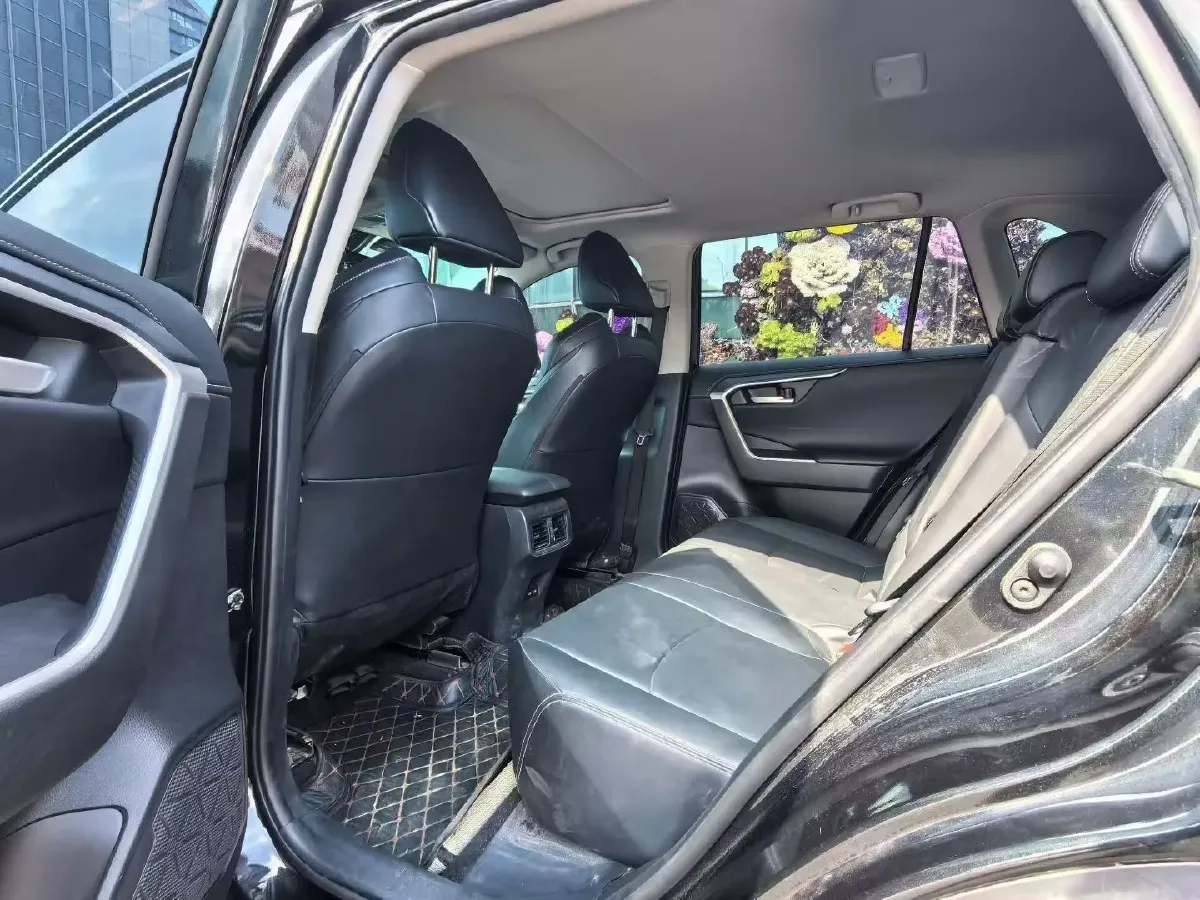 2022 Toyota Wildlander 2.0L 171HP L4 CVT,autocango,china used car exporter,china ev exporter,chinese used car exporter,chinese used ev exporter