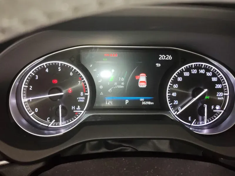 2022 Toyota Harrier 2.0L 171HP L4 CVT,autocango,china used car exporter,china ev exporter,chinese used car exporter,chinese used ev exporter