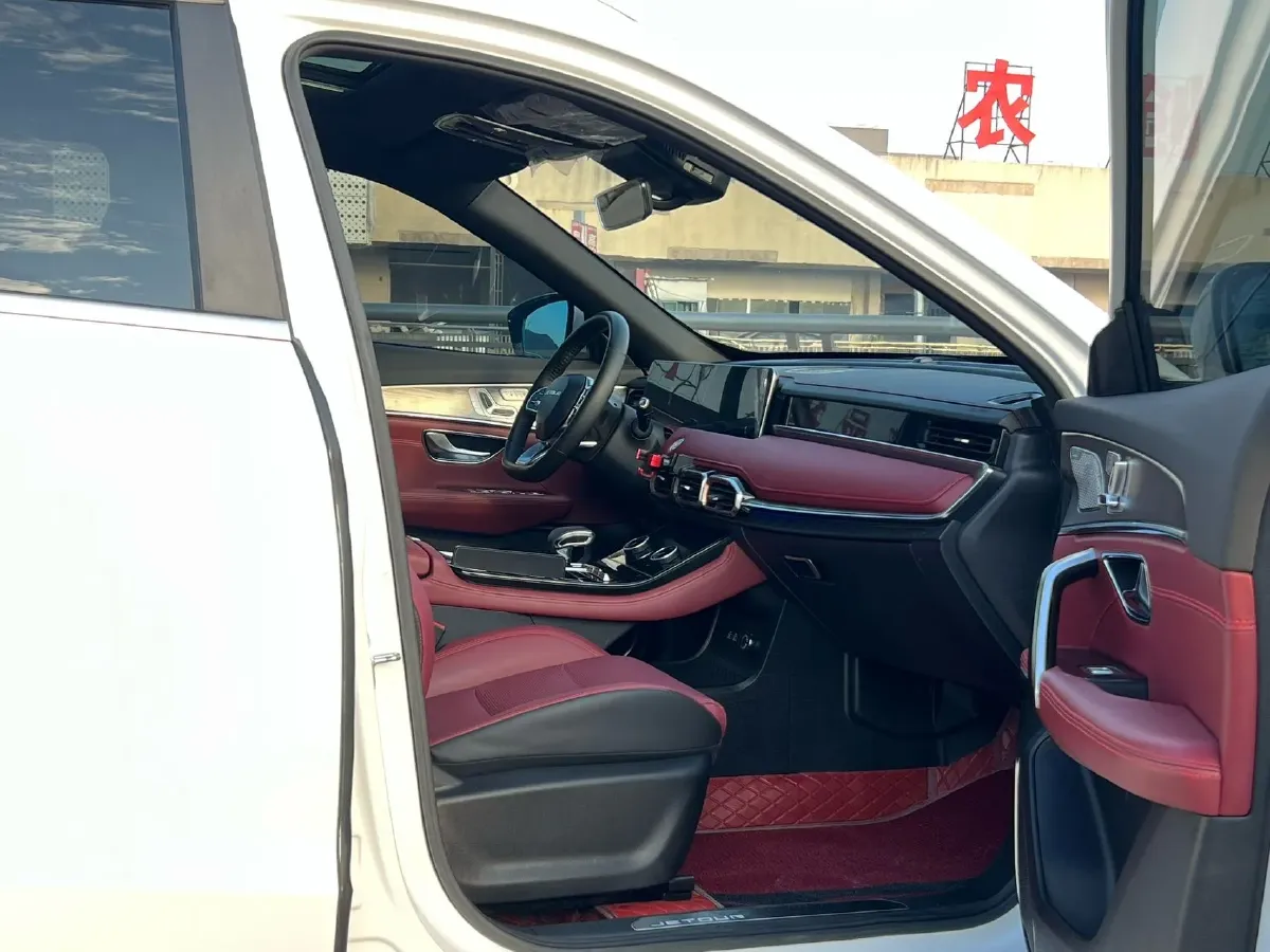 2021 Jetour X70 Plus 1.6T 197HP L4 7DCT,autocango,china used car exporter,china ev exporter,chinese used car exporter,chinese used ev exporter