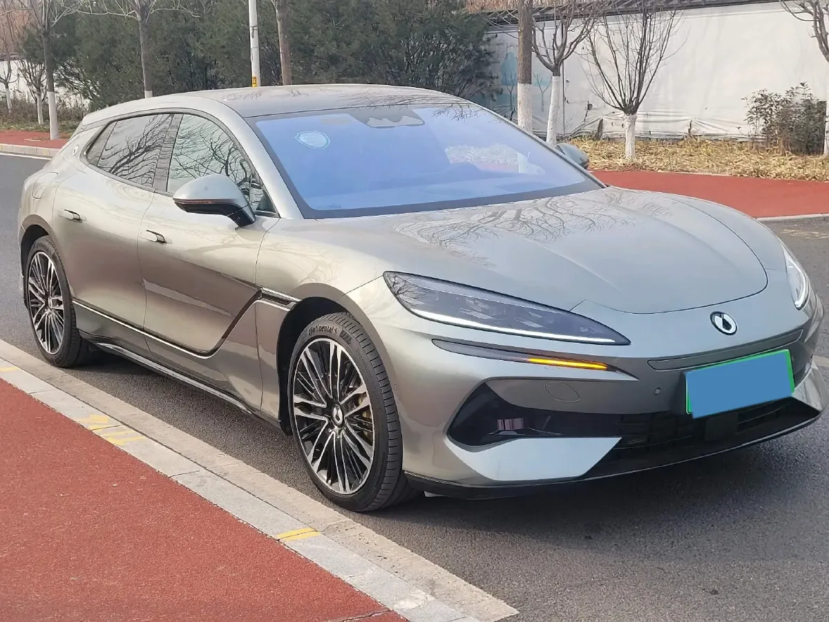 2024 Denza DenzaZ9GT 2.0T 207HP L4 E-CVT PHEV 38.5KWH,autocango,china used car exporter,china ev exporter,chinese used car exporter,chinese used ev exporter